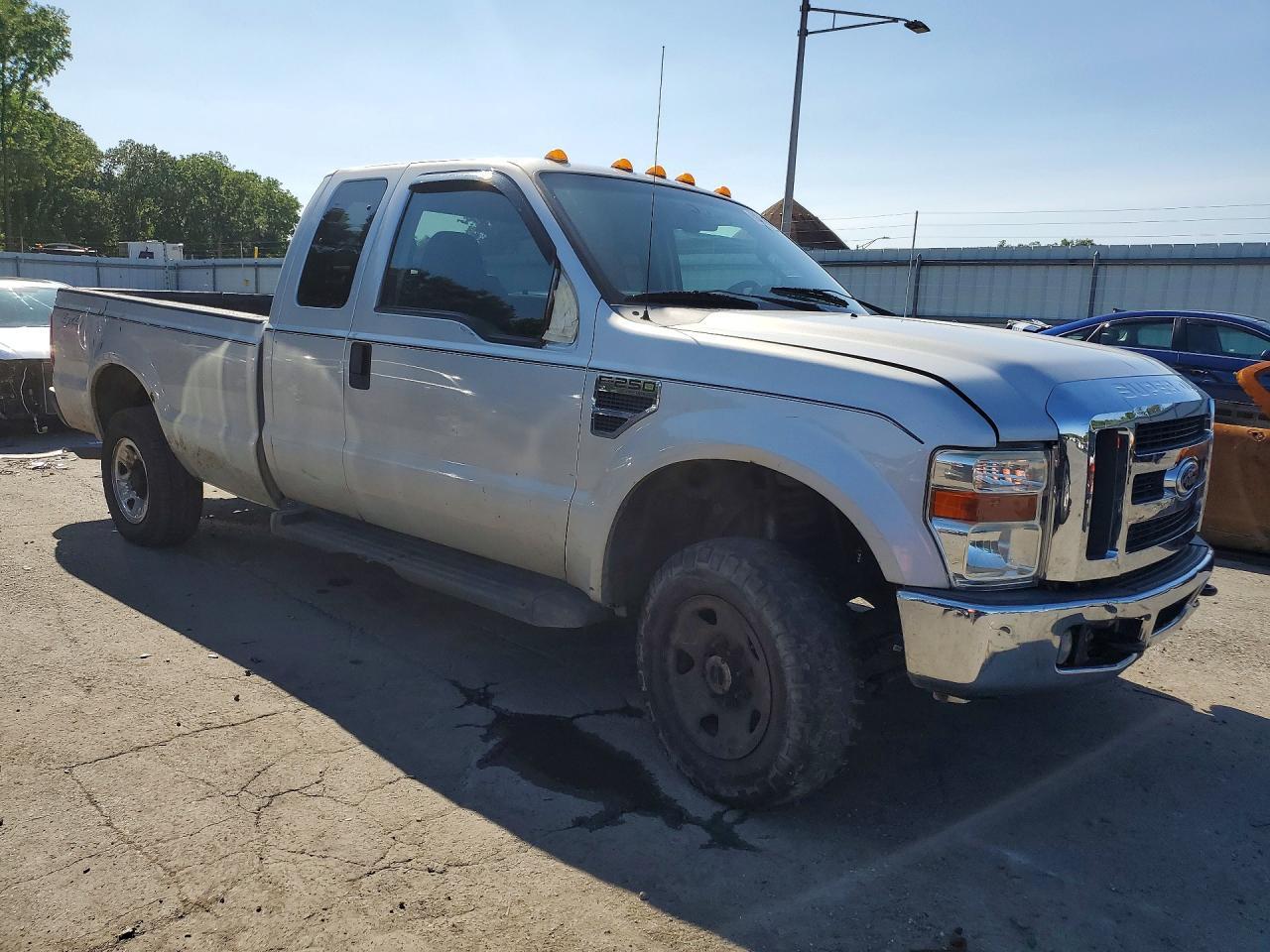 2009 Ford F250 Super Duty - Image 4