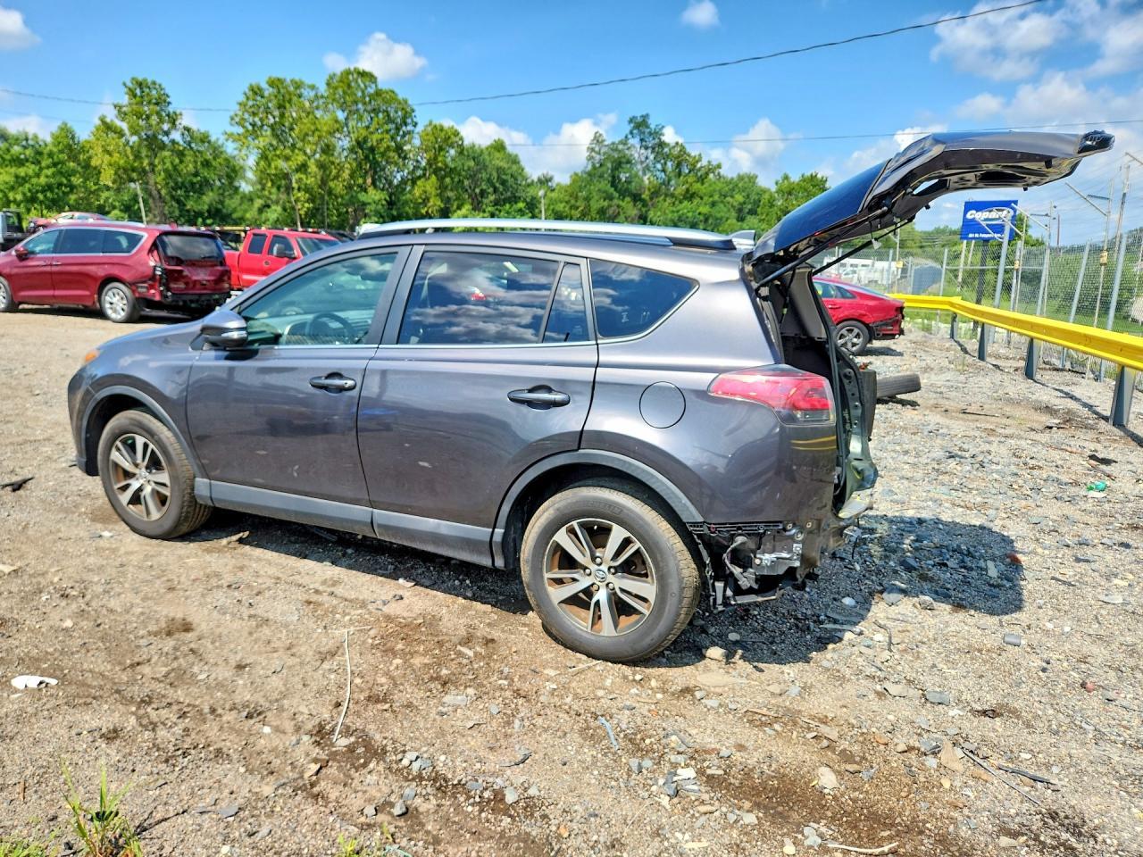 2018 Toyota Rav4 Xle - Фото 2