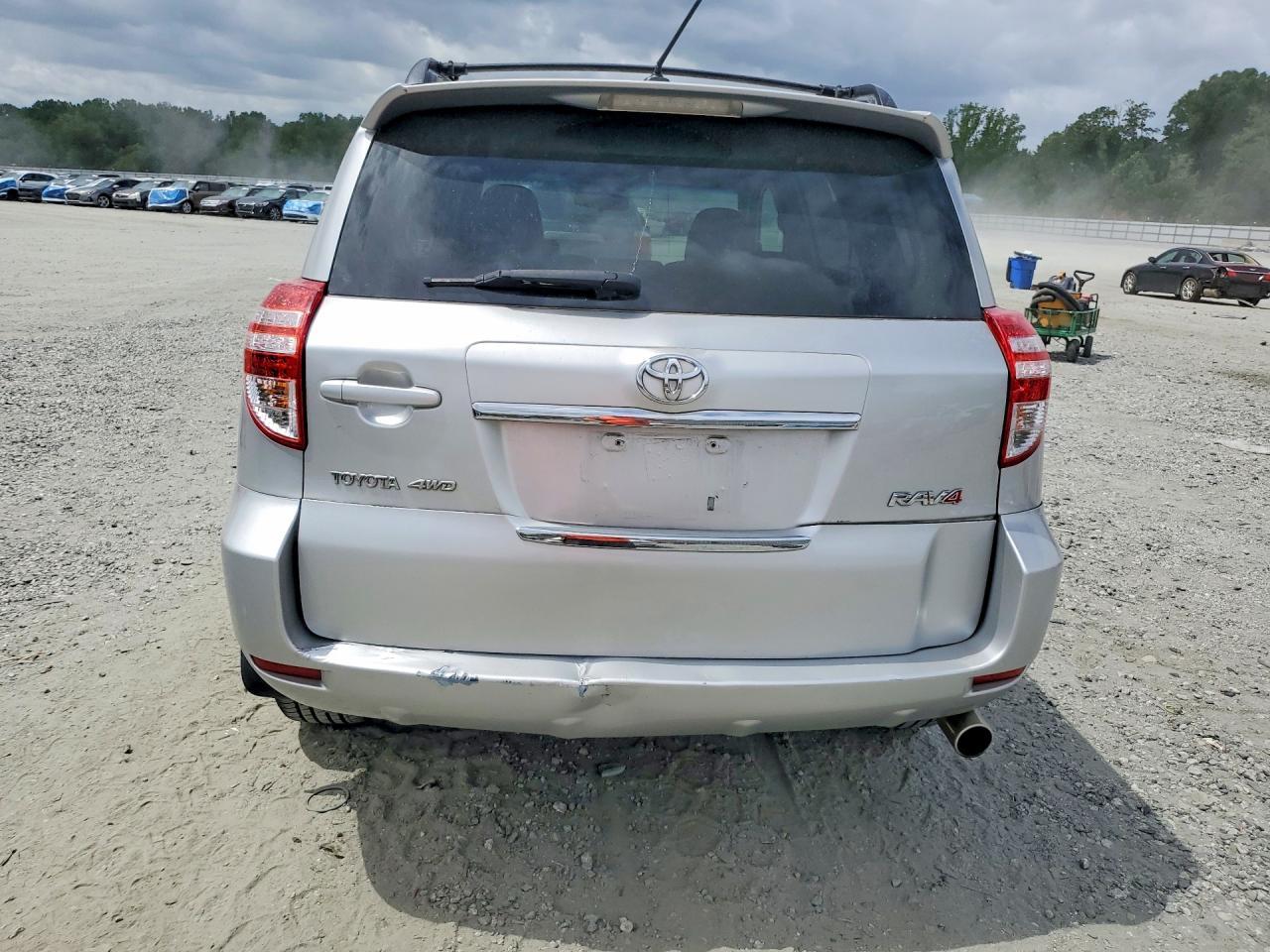 2010 Toyota Rav4 Sport - Image 6