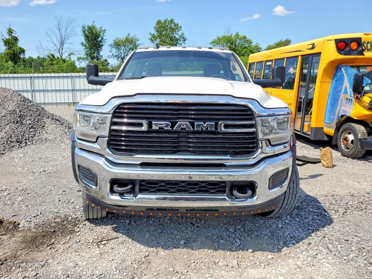 2019 Ram 5500Hd Rollback Truck - Фото 5