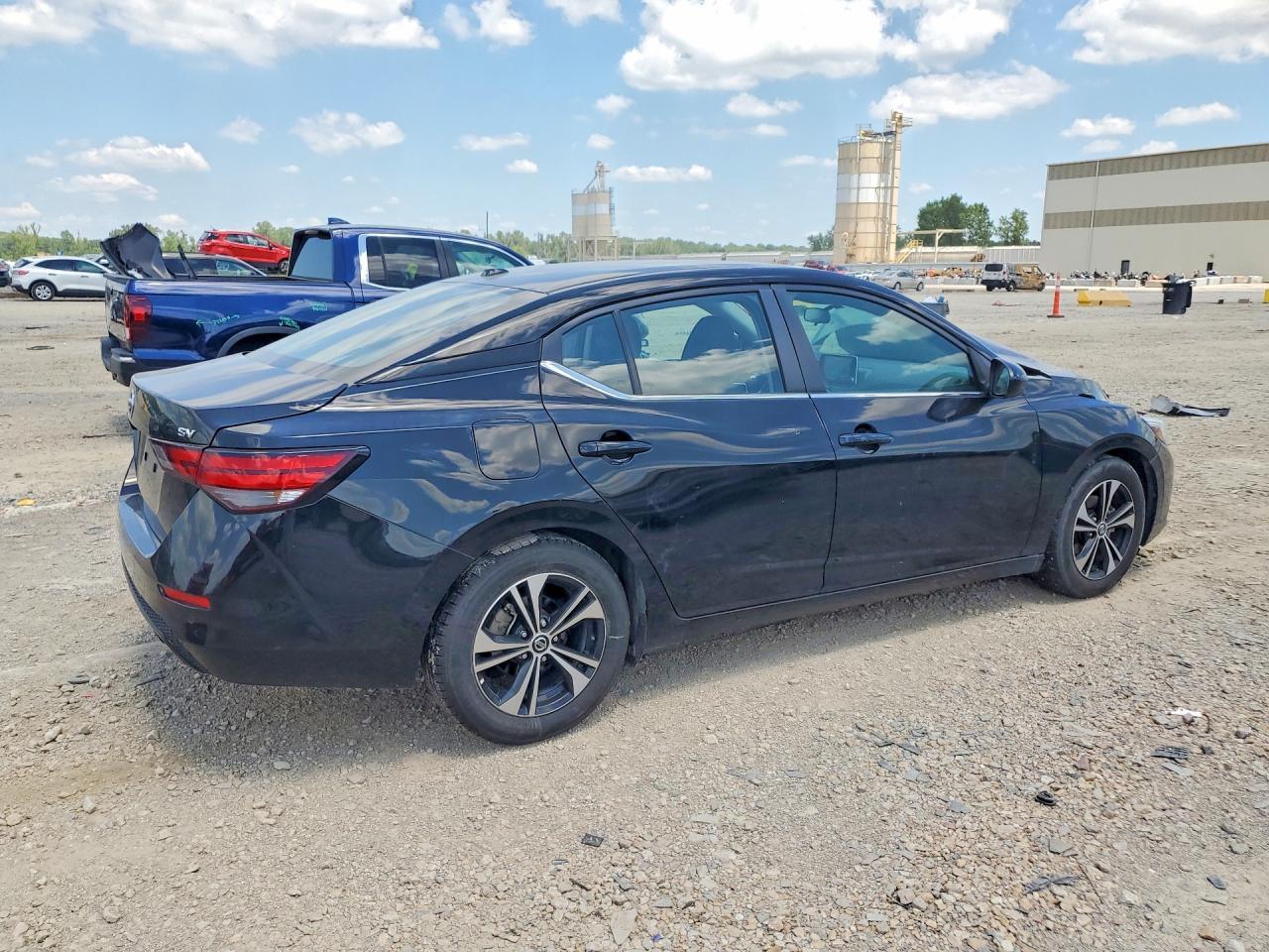 2023 Nissan Sentra Sv - Image 3