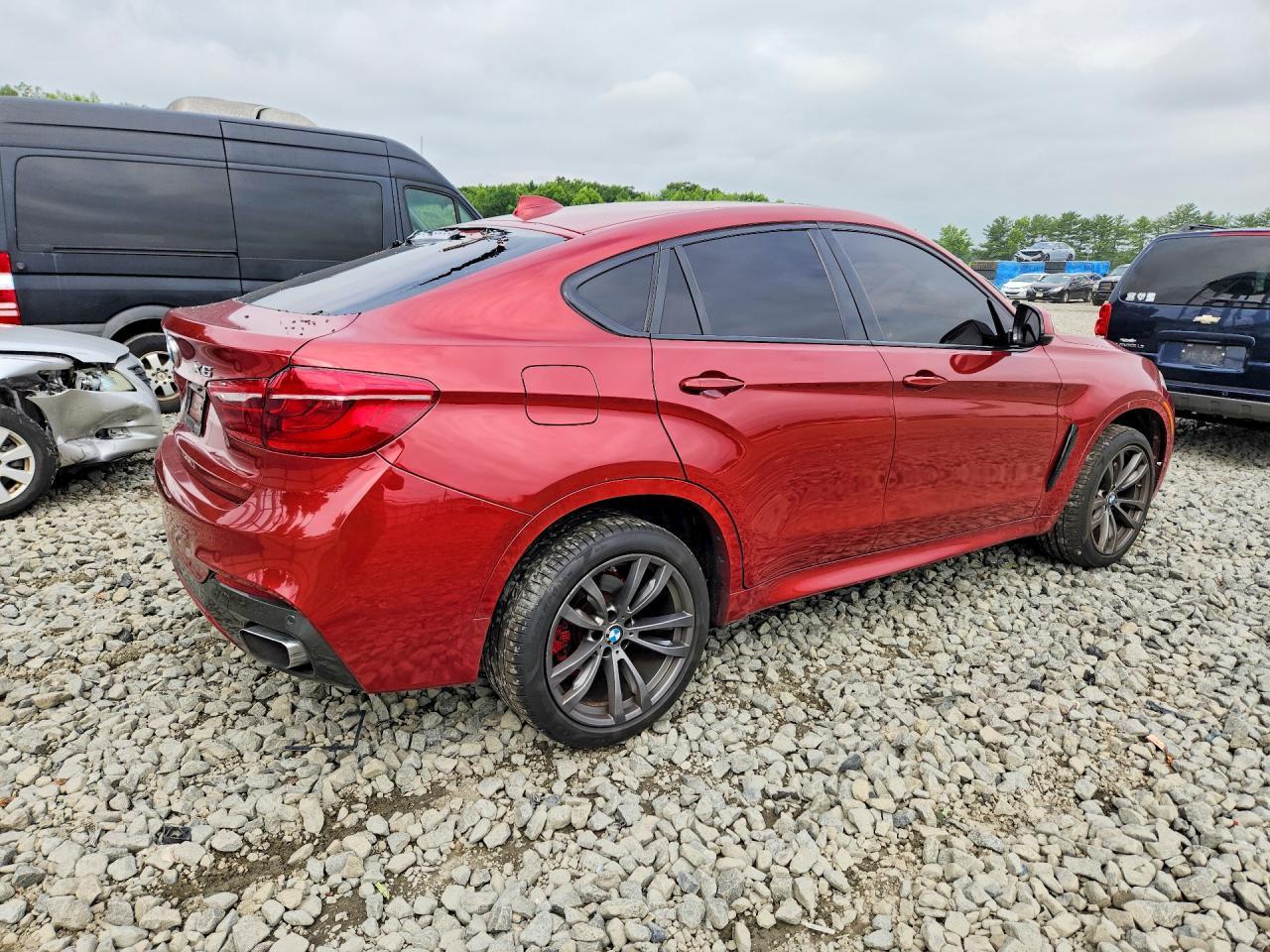 2016 BMW X6 xDrive35I - Фото 3