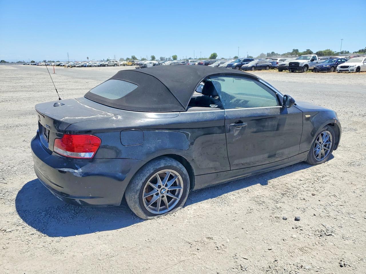 2011 BMW 128 I - Фото 3