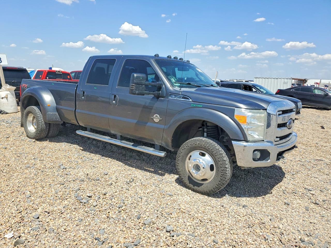 2016 Ford F350 Super Duty - Фото 4