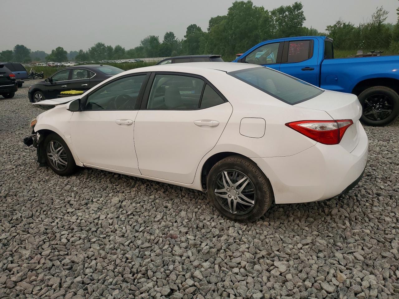 2016 Toyota Corolla Le - Image 2
