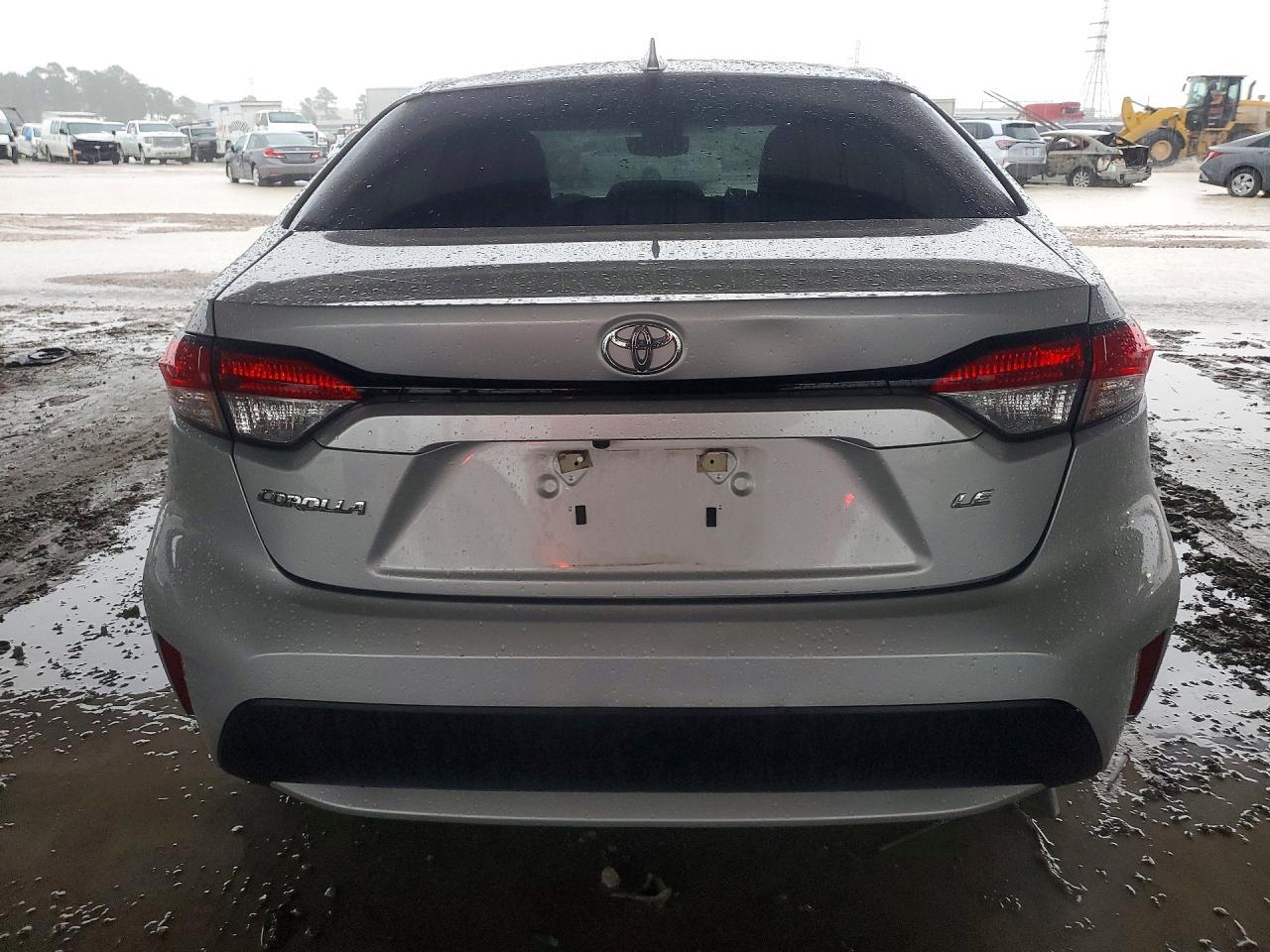 2022 Toyota Corolla Le - Фото 6