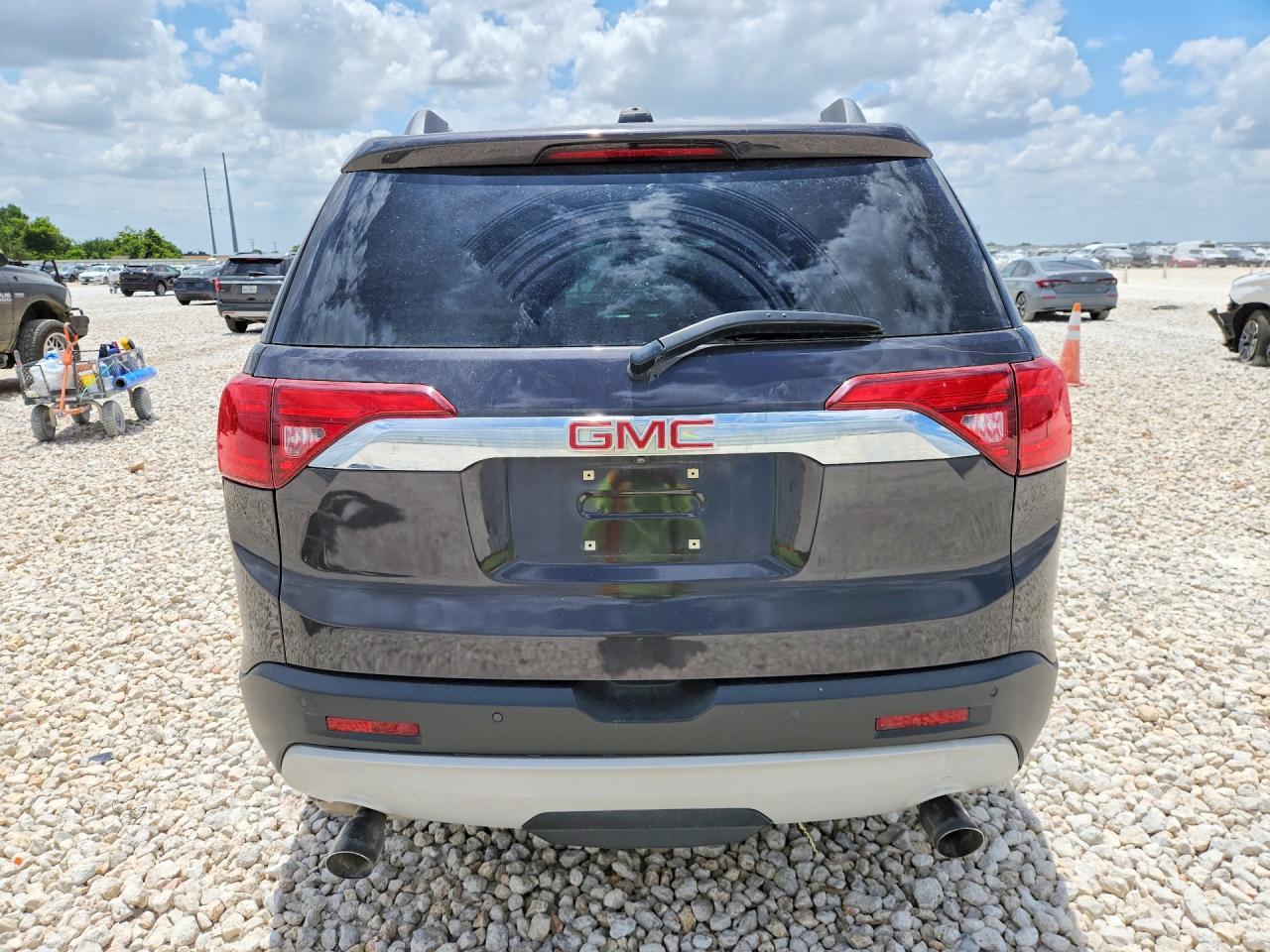 2017 GMC Acadia Slt-2 - Image 6