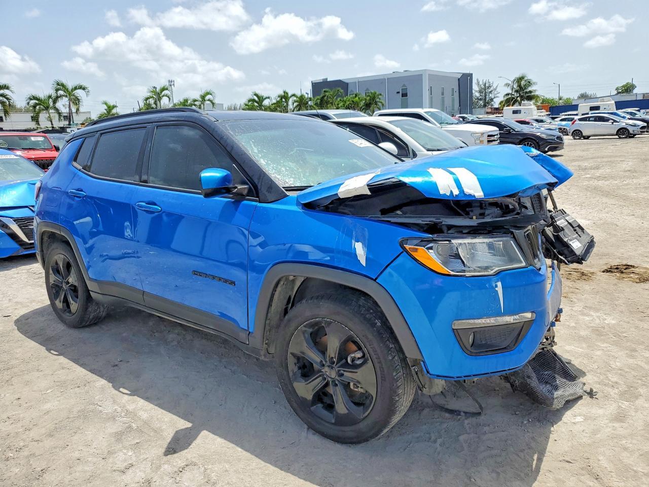 2019 Jeep Compass Latitude - Image 4