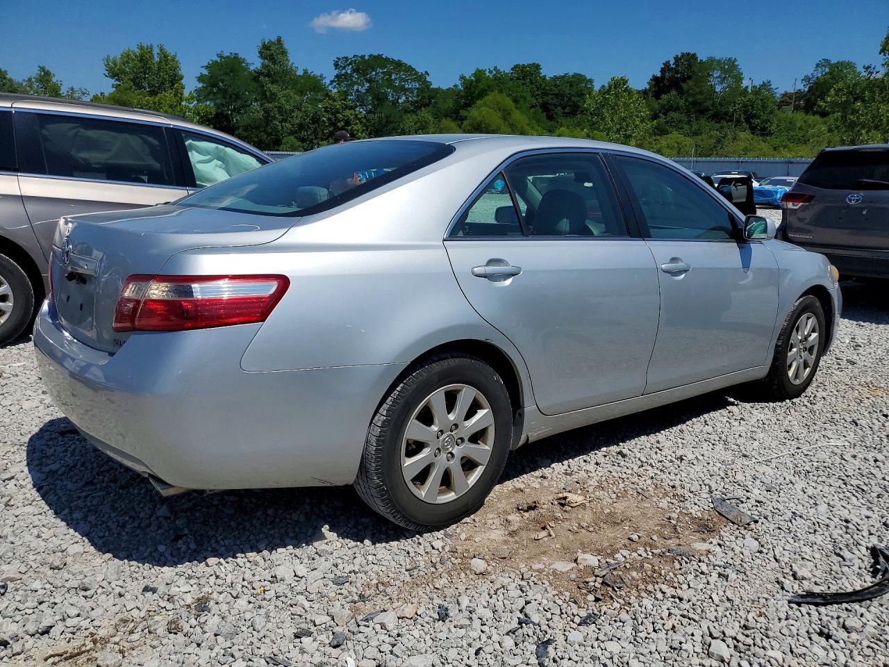 2007 Toyota Camry Xle V6 - Image 3