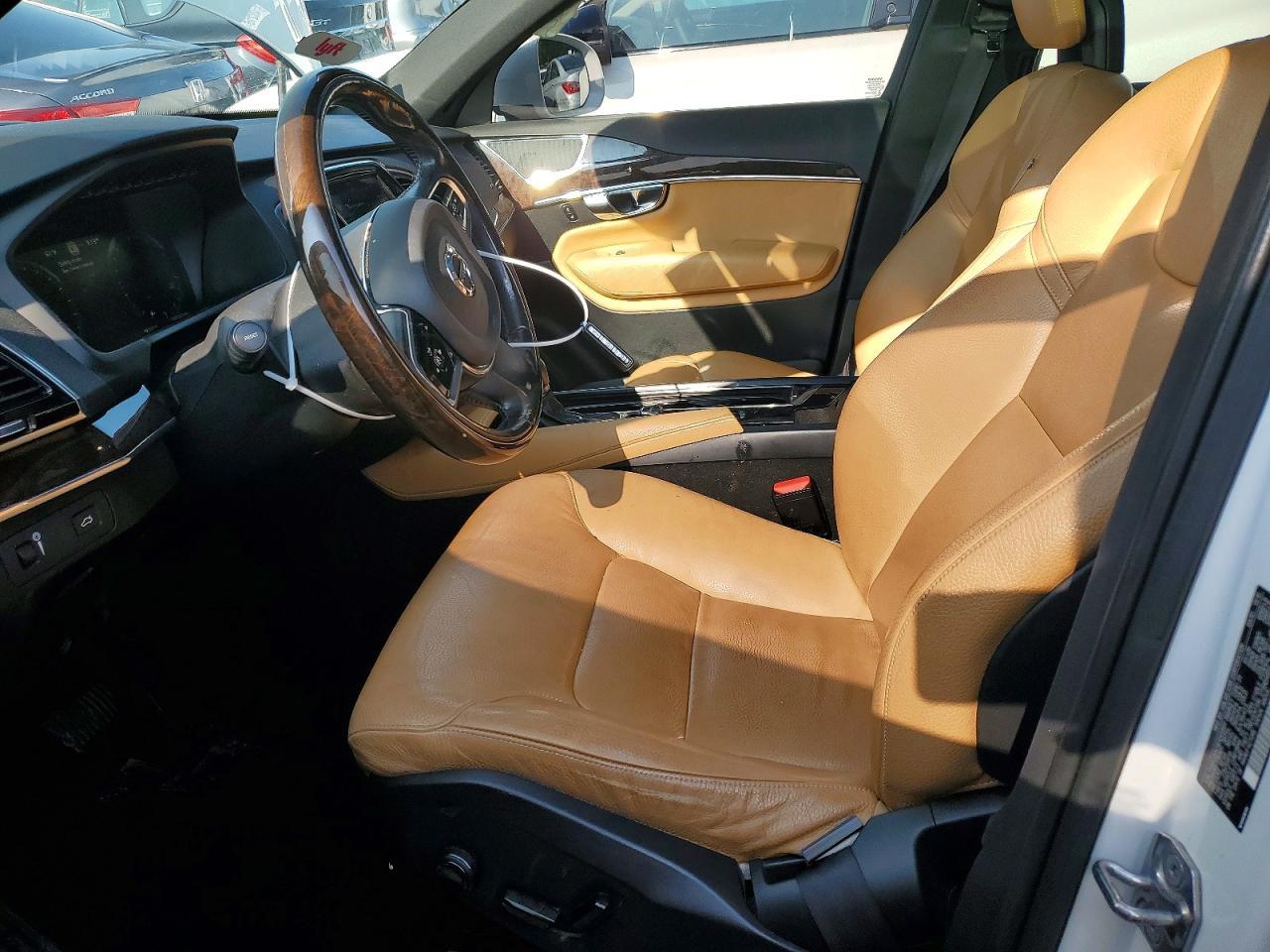 2016 Volvo Xc90 T6 - Фото 7