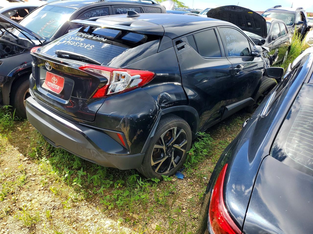 2019 Toyota C-Hr Le - Фото 3