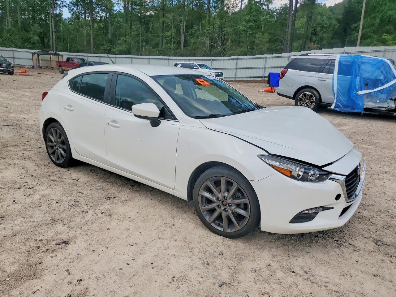 2018 Mazda 3 Touring - Фото 4