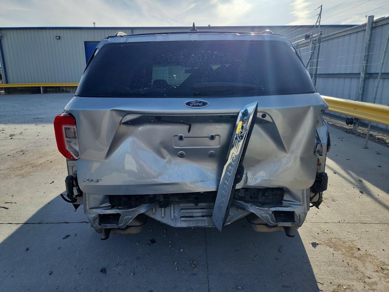 2022 Ford Explorer Xlt - Фото 6
