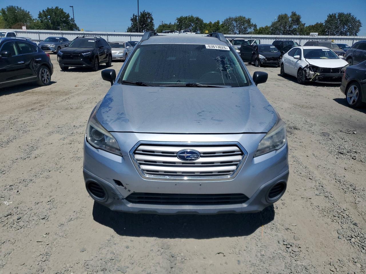 2017 Subaru Outback 2.5I - Image 5