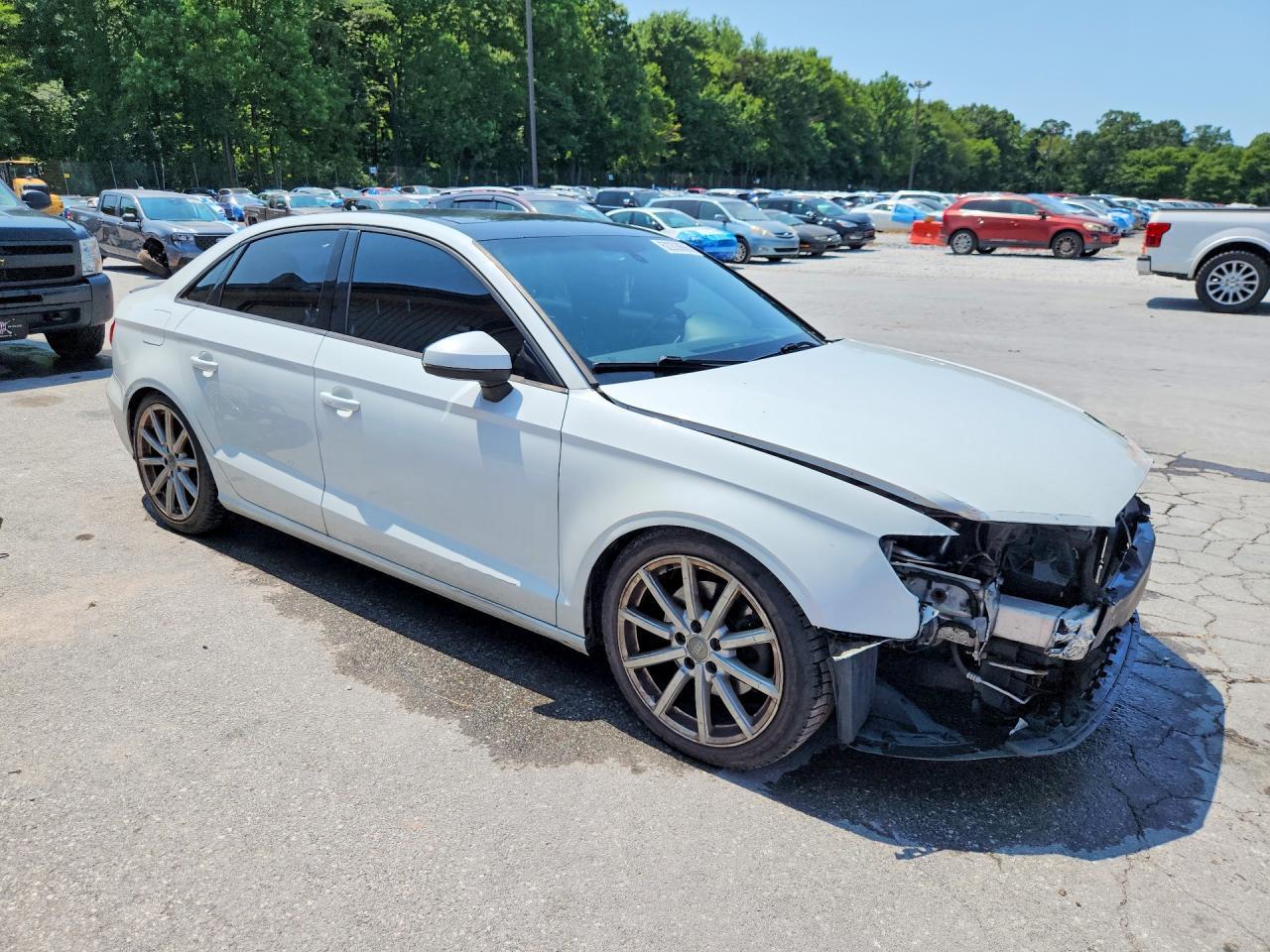 2016 Audi A3 Premium - Фото 4