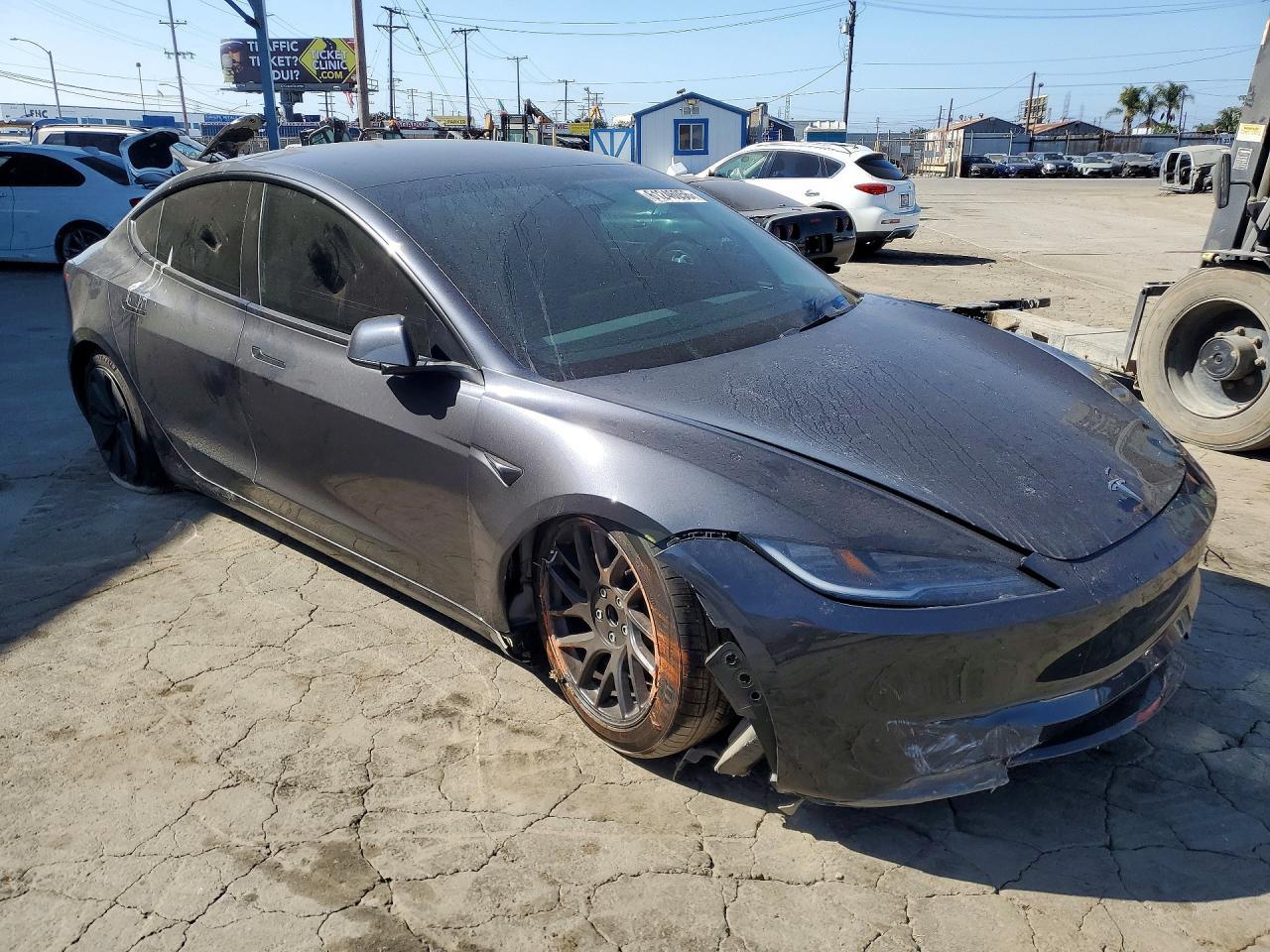 2025 Tesla Model 3 - Image 4