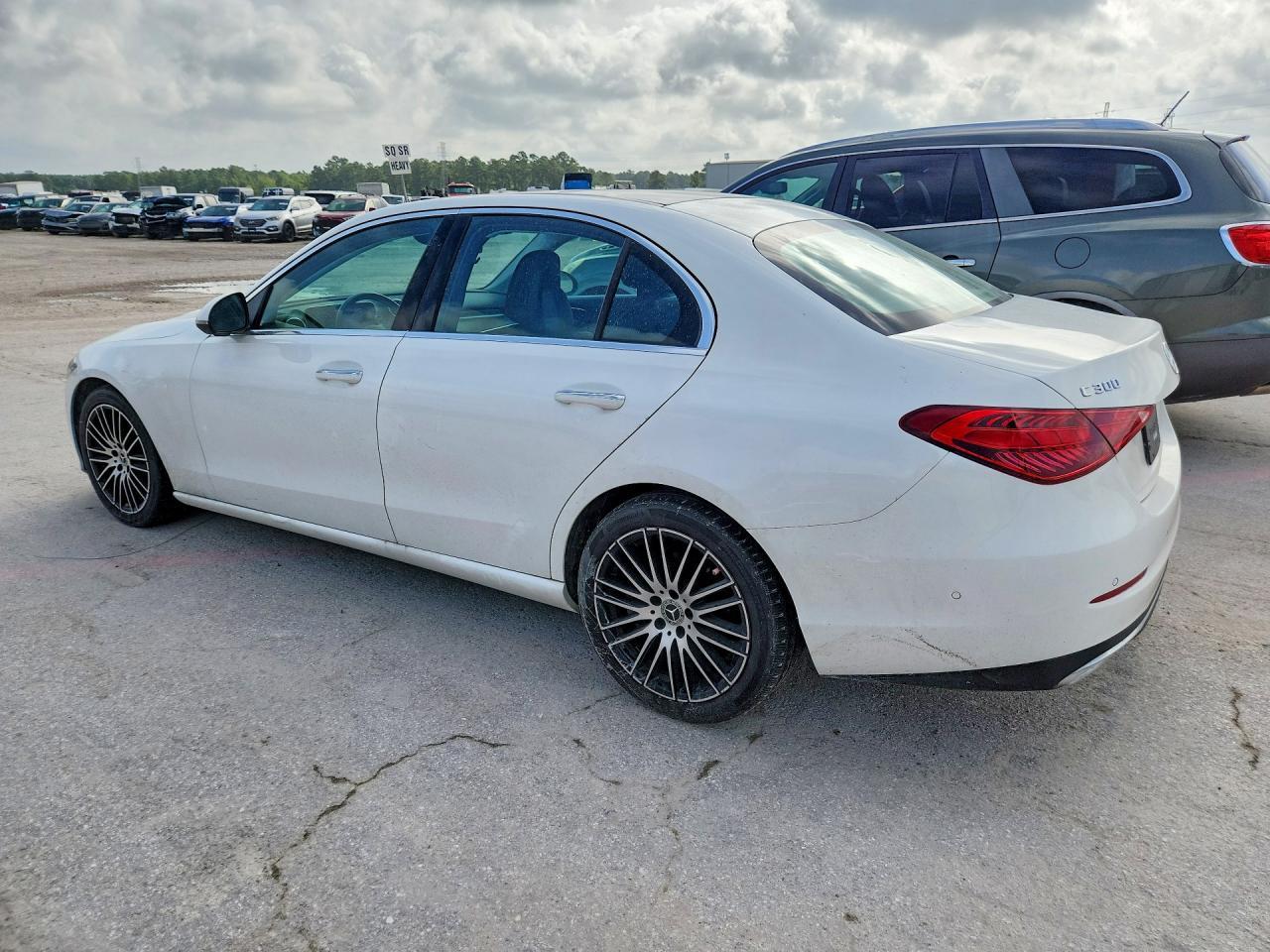 2023 Mercedes-Benz C 300 4Matic - Фото 2