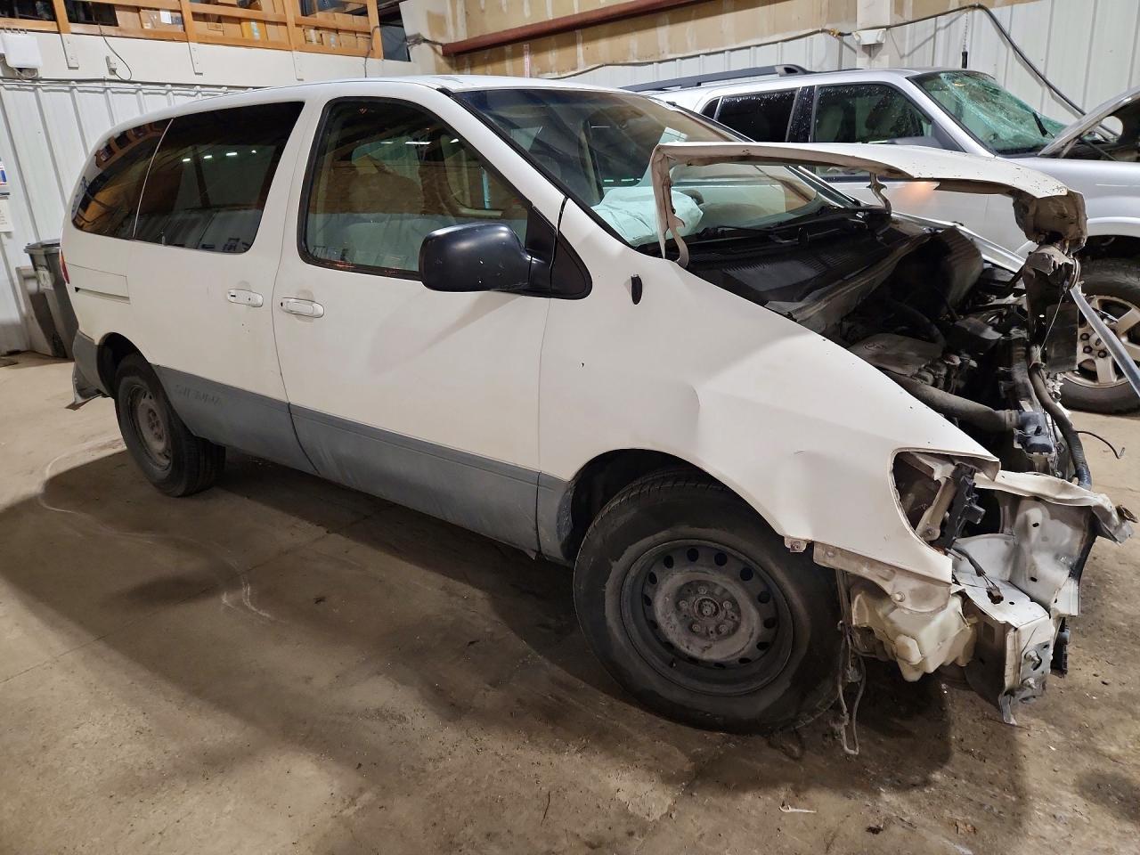 1999 Toyota Sienna Ce - Фото 4