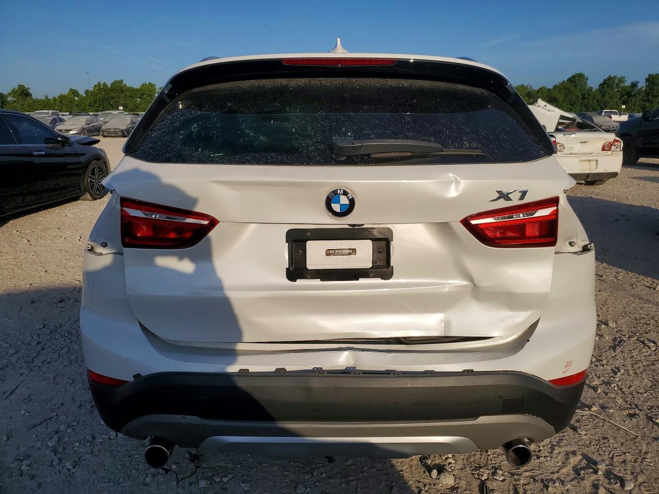 2018 BMW X1 Sdrive28I - Фото 6