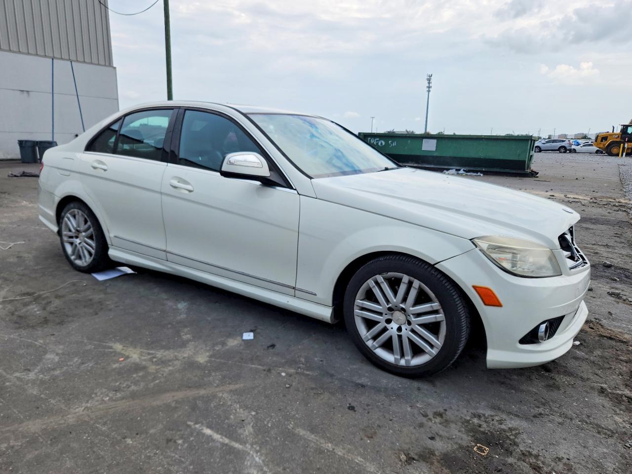 2008 Mercedes-Benz C 300 - Фото 4