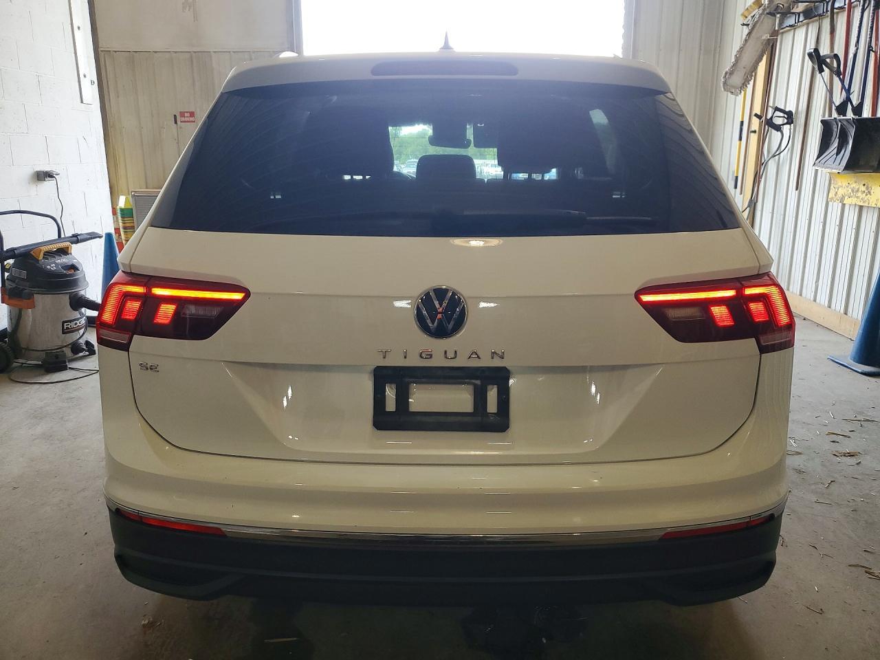 2022 Volkswagen Tiguan Se - Фото 6