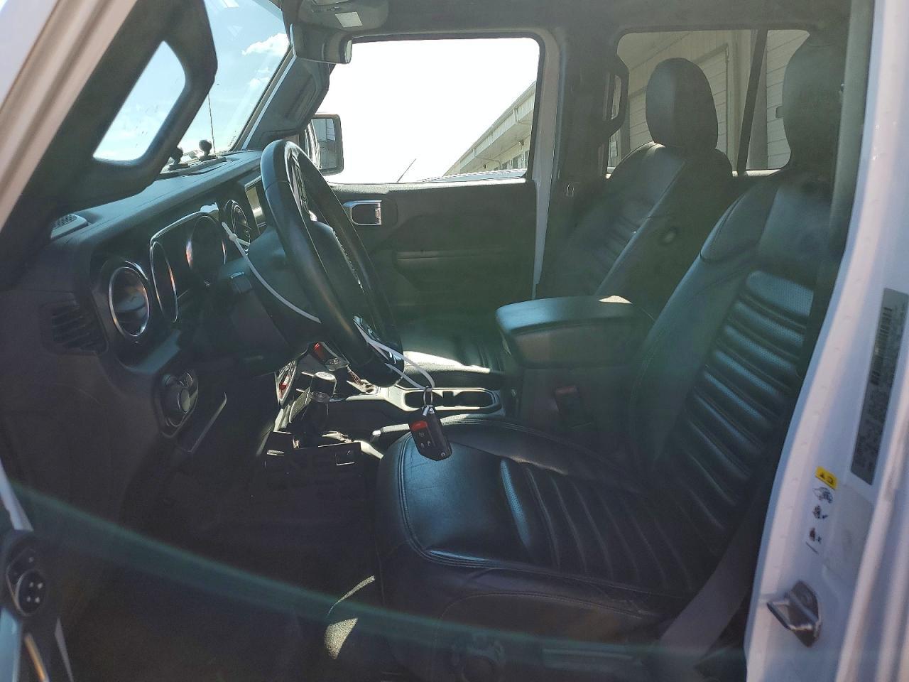 2020 Jeep Gladiator Rubicon - Image 7