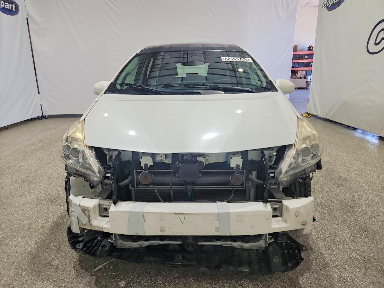 2014 Toyota Prius V Five - Фото 5