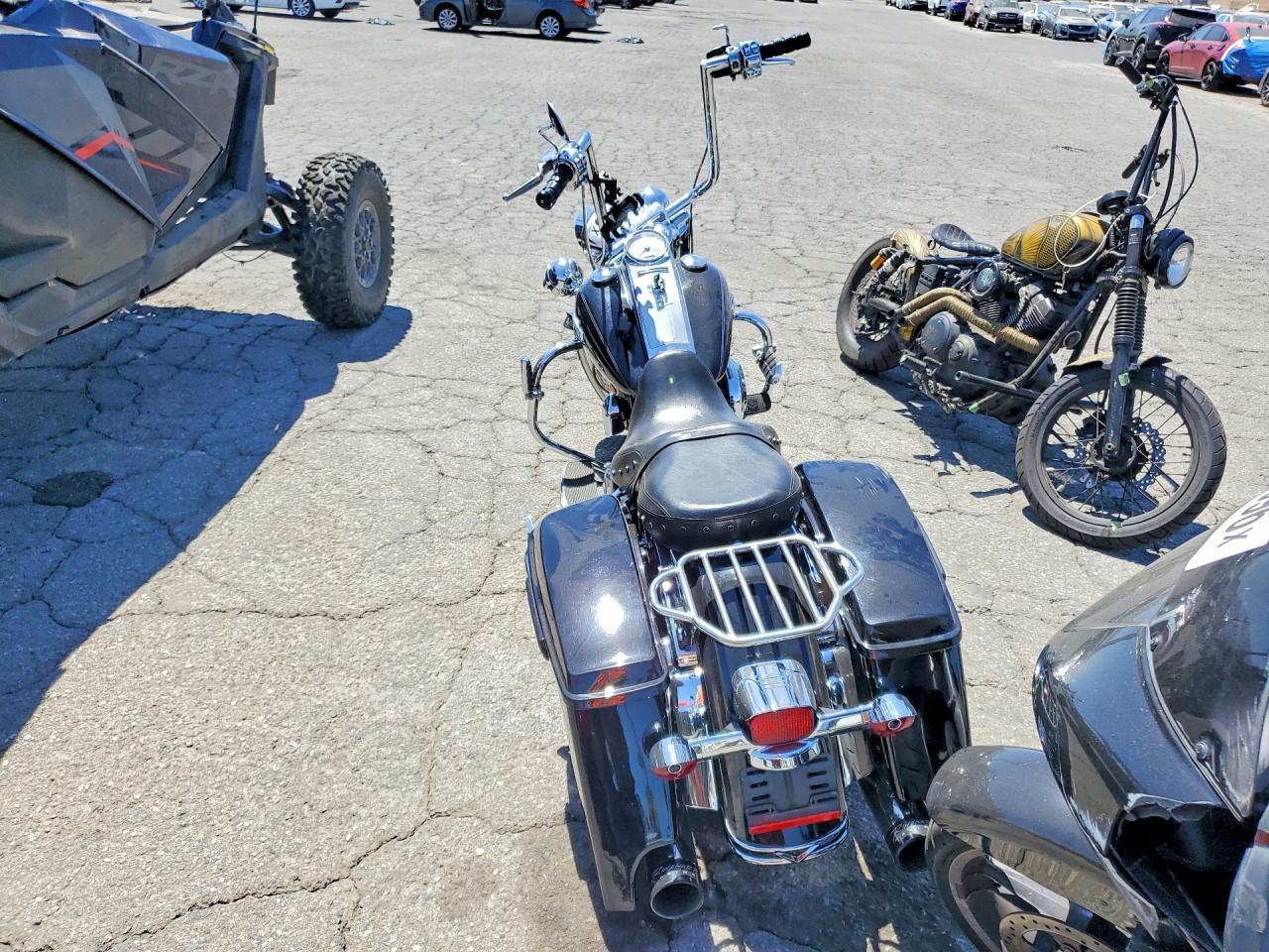 2015 Harley-Davidson Flhr Road King - Image 4