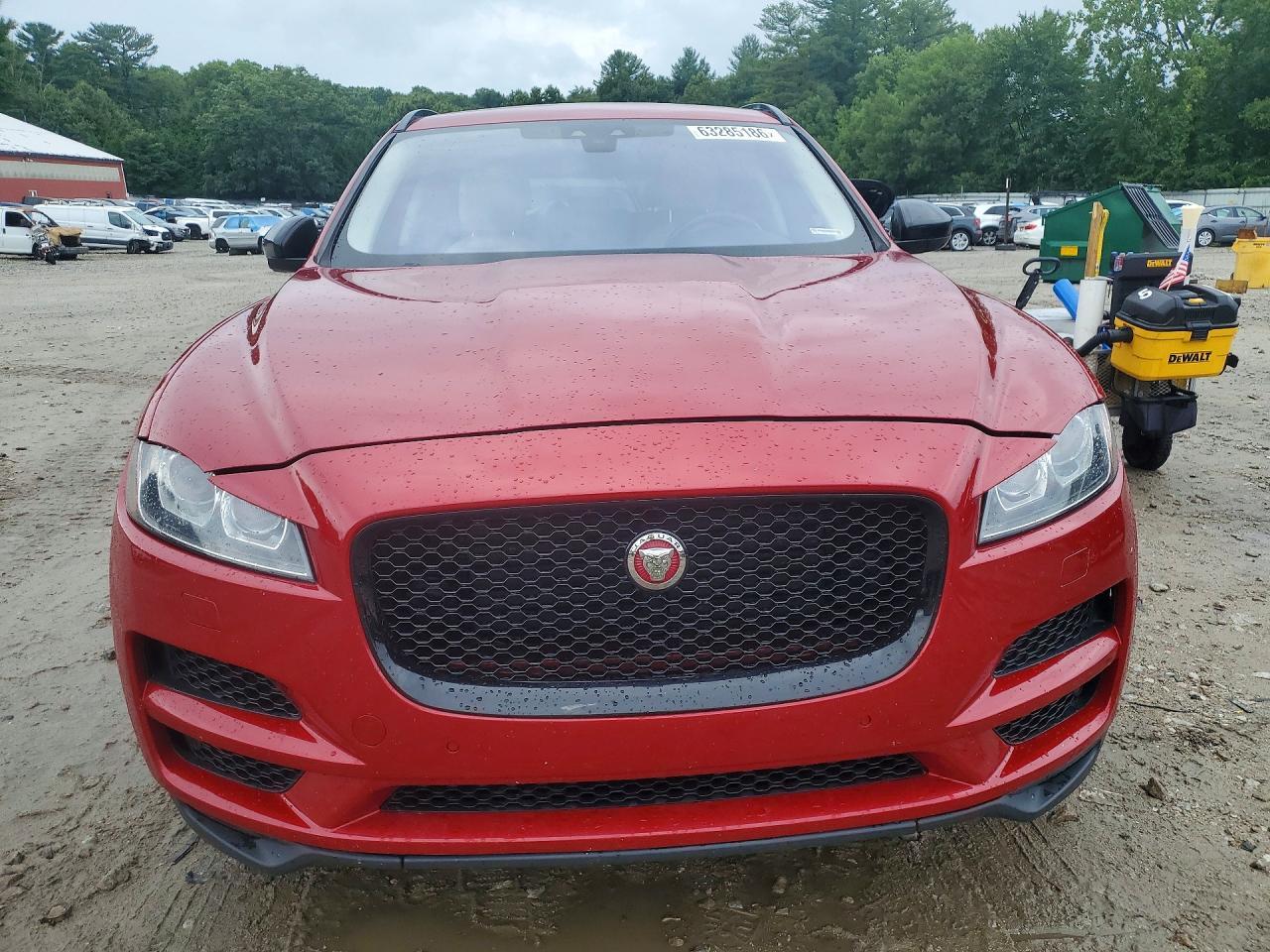 2017 Jaguar F-Pace Premium - Image 5