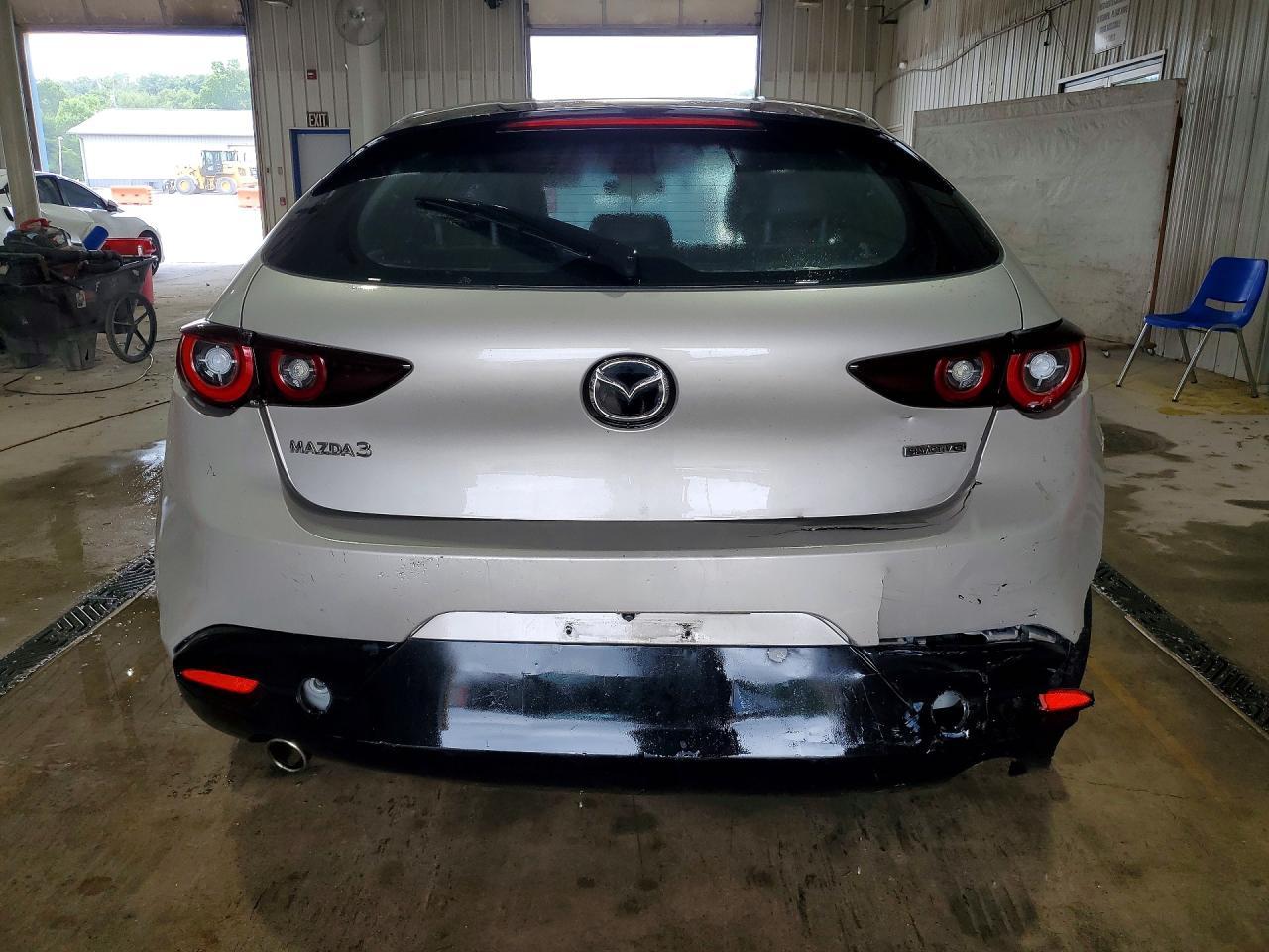 2022 Mazda 3 Select - Фото 6