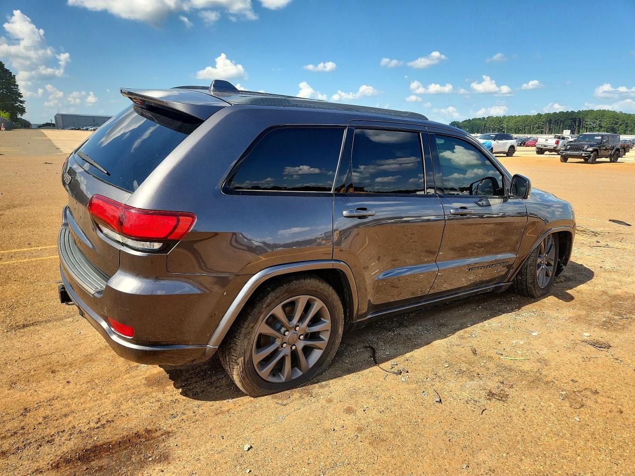 2016 Jeep Grand Cherokee Limited - Фото 3