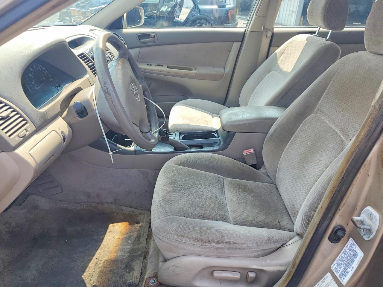 2003 Toyota Camry Le - Image 7