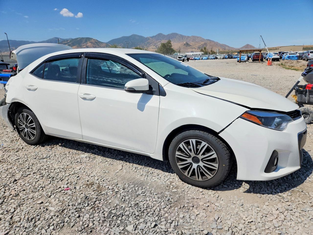 2016 Toyota Corolla S Plus - Image 4