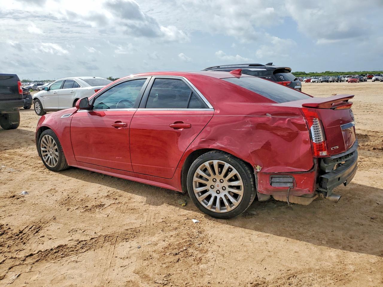 2010 Cadillac Cts Premium Collection - Image 2