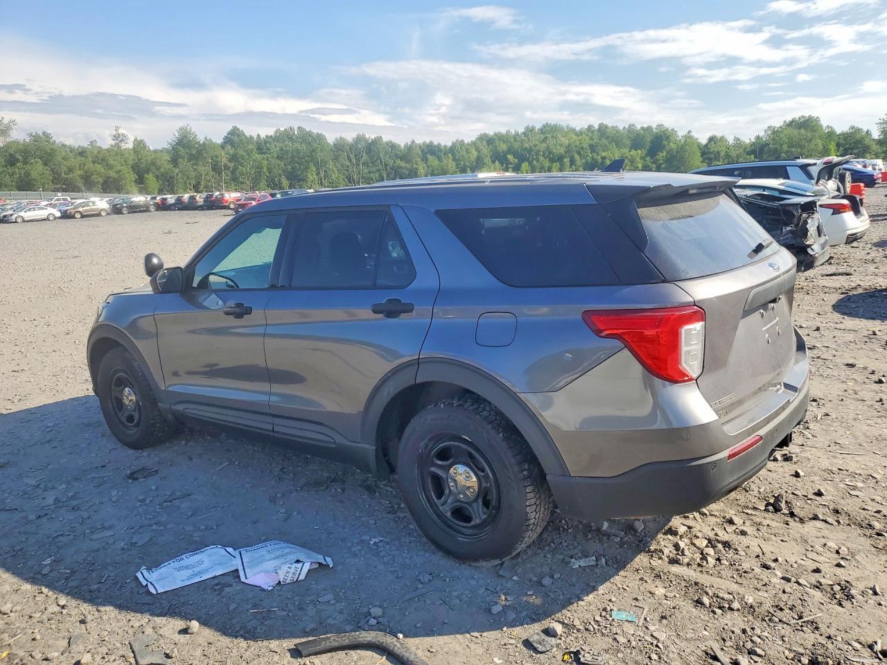 2020 Ford Explorer Police Interceptor - Фото 2