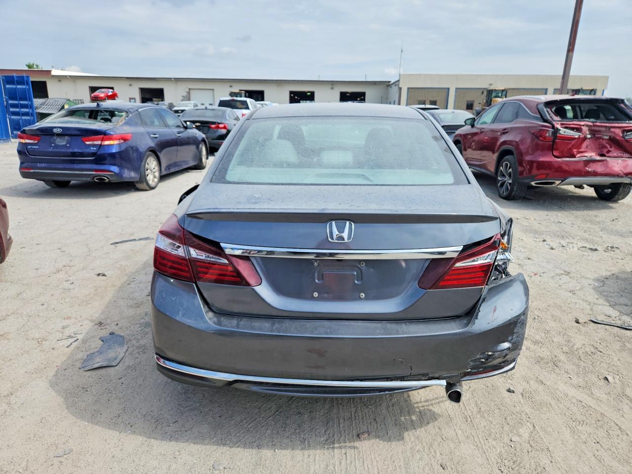 2017 Honda Accord Lx - Фото 6