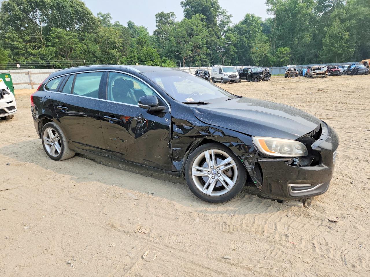 2015 Volvo V60 Premier - Фото 4