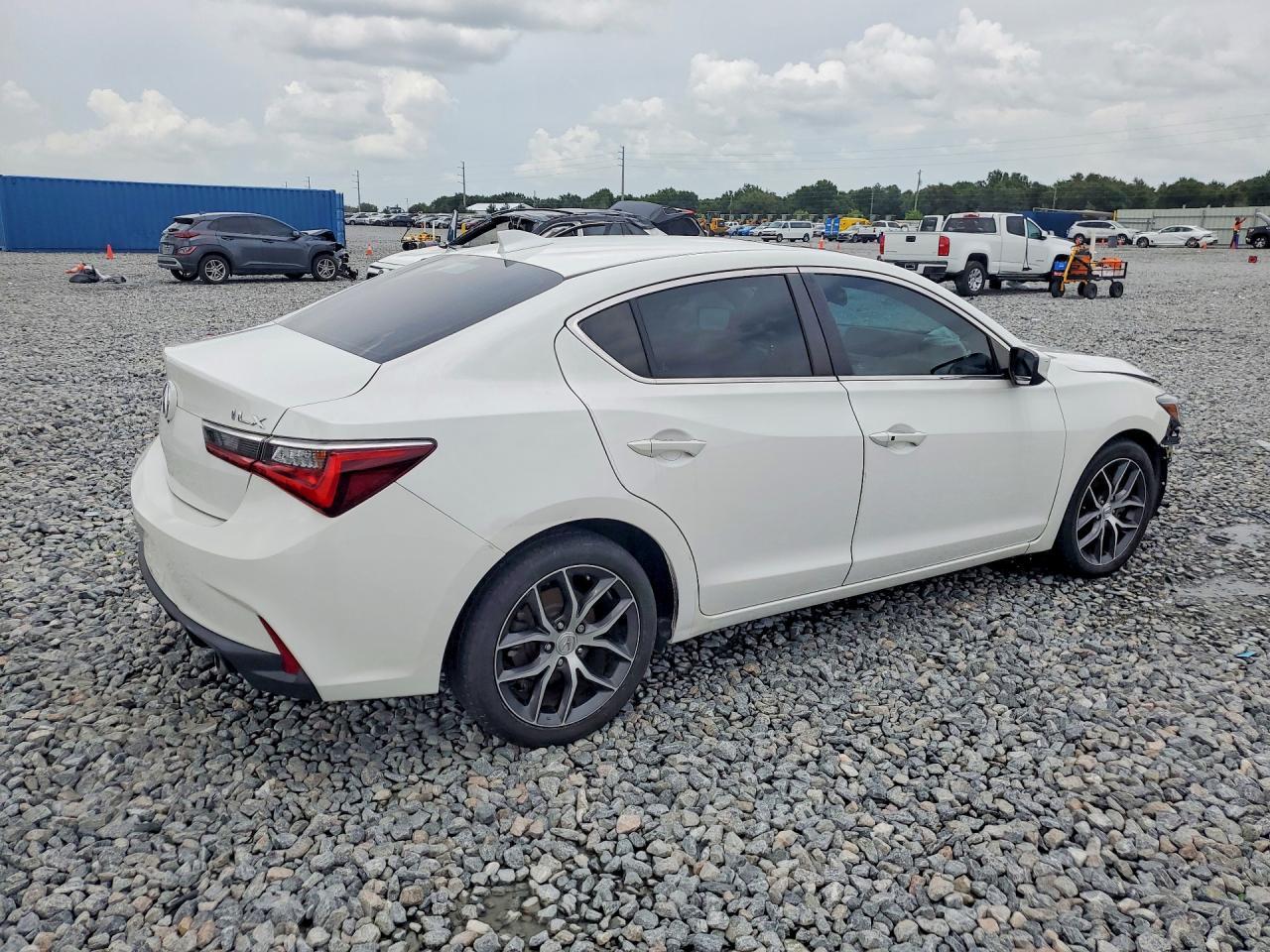 2022 Acura Ilx Premium - Фото 3