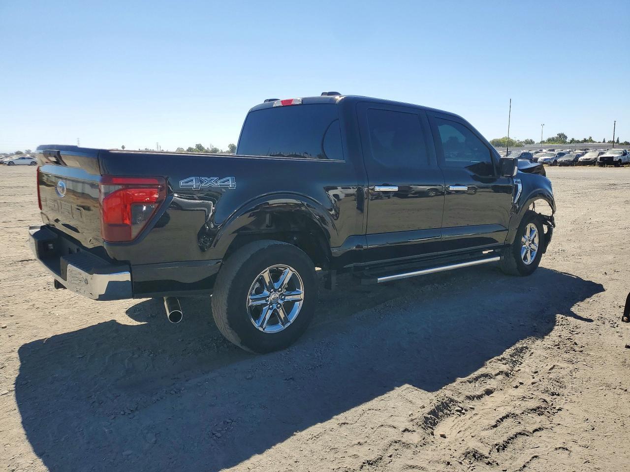 2024 Ford F150 Xlt - Фото 3
