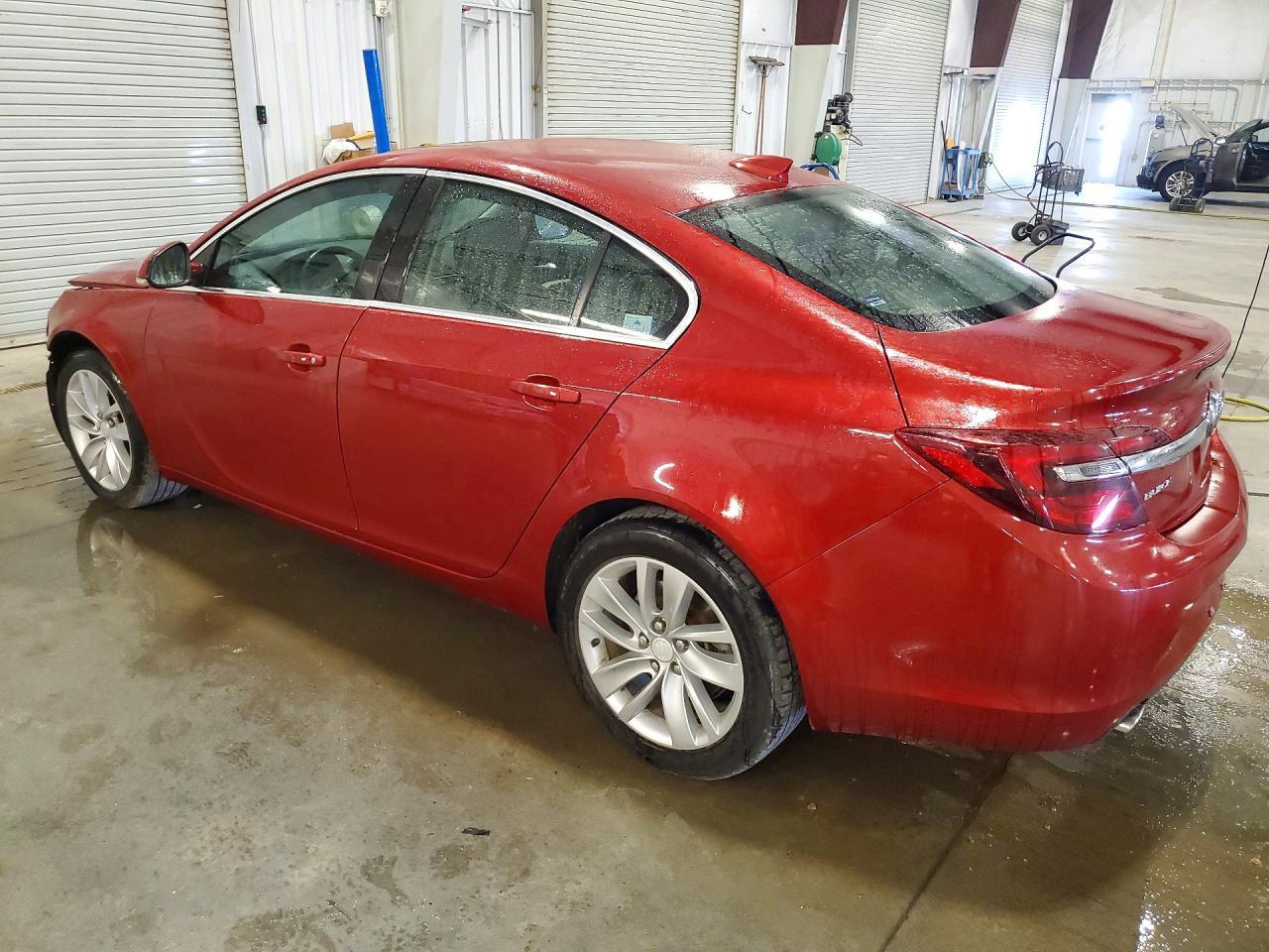 2015 Buick Regal Premium - Image 2