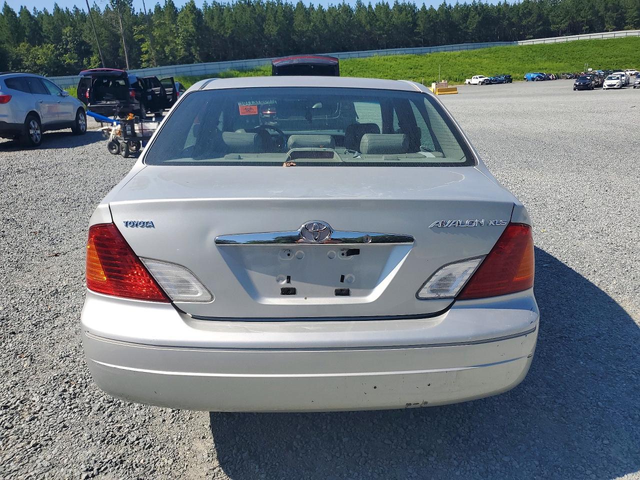 2002 Toyota Avalon - Фото 6