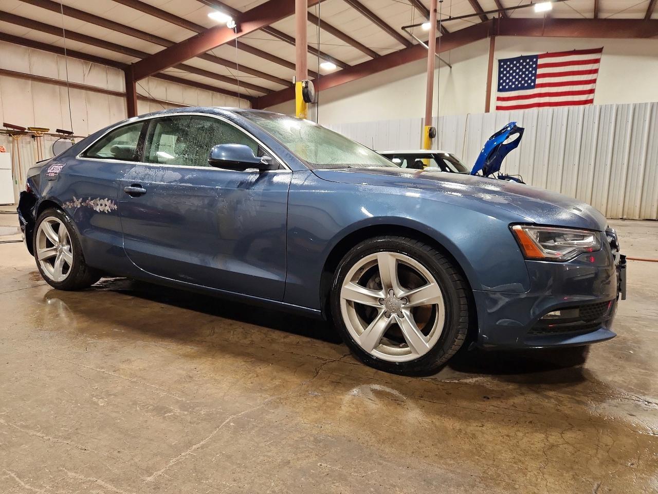 2015 Audi A5 Premium - Image 4