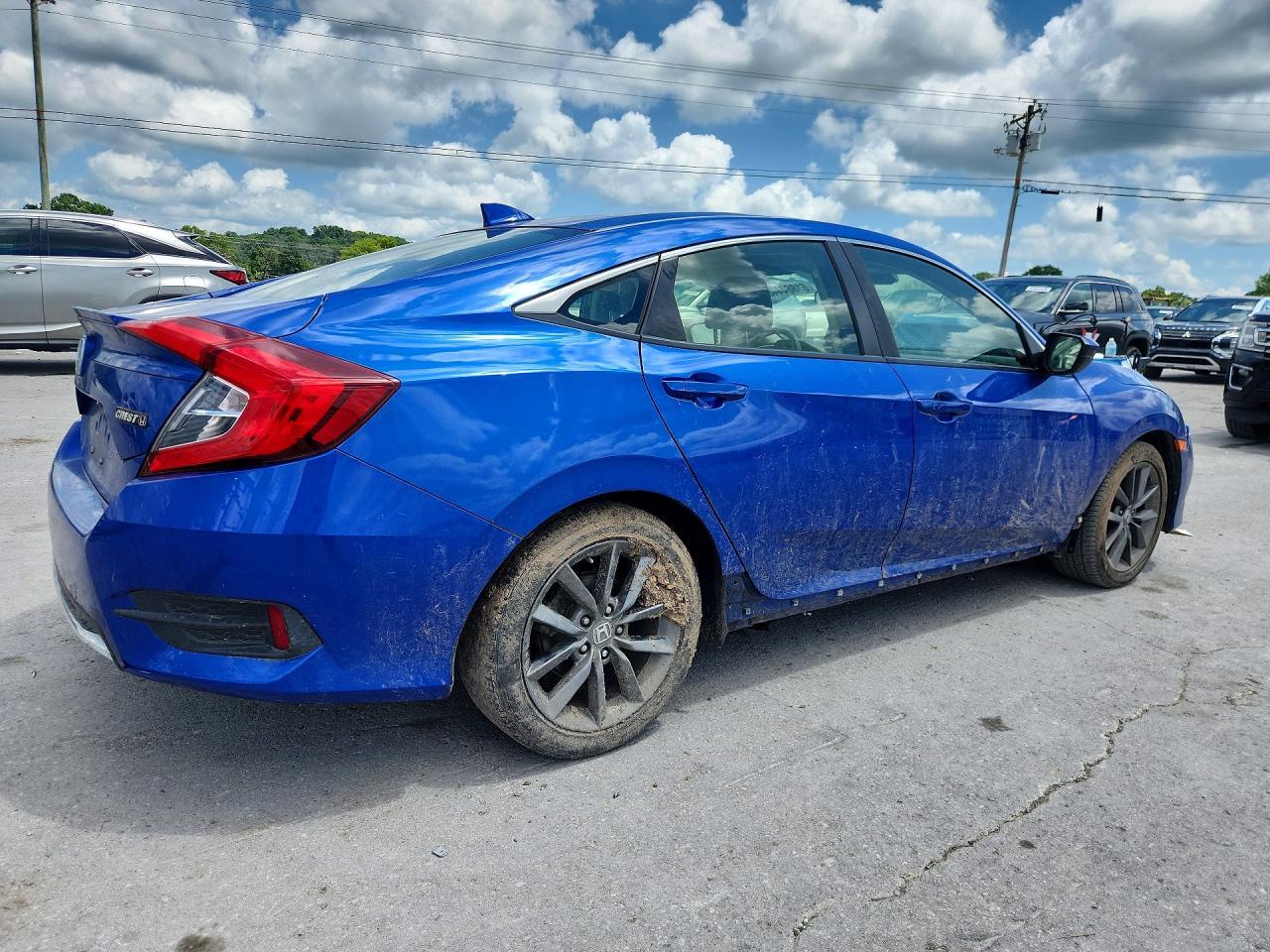 2019 Honda Civic Ex - Image 3