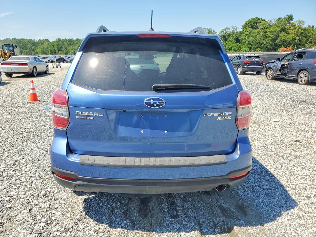 2015 Subaru Forester Limited+Moonroof - Image 6