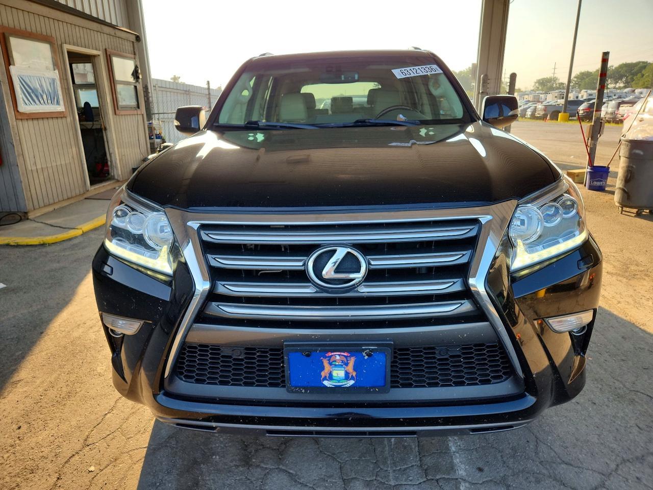 2018 Lexus Gx 460 - Image 5