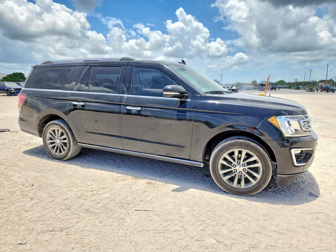 2020 Ford Expedition Max Limited - Image 4