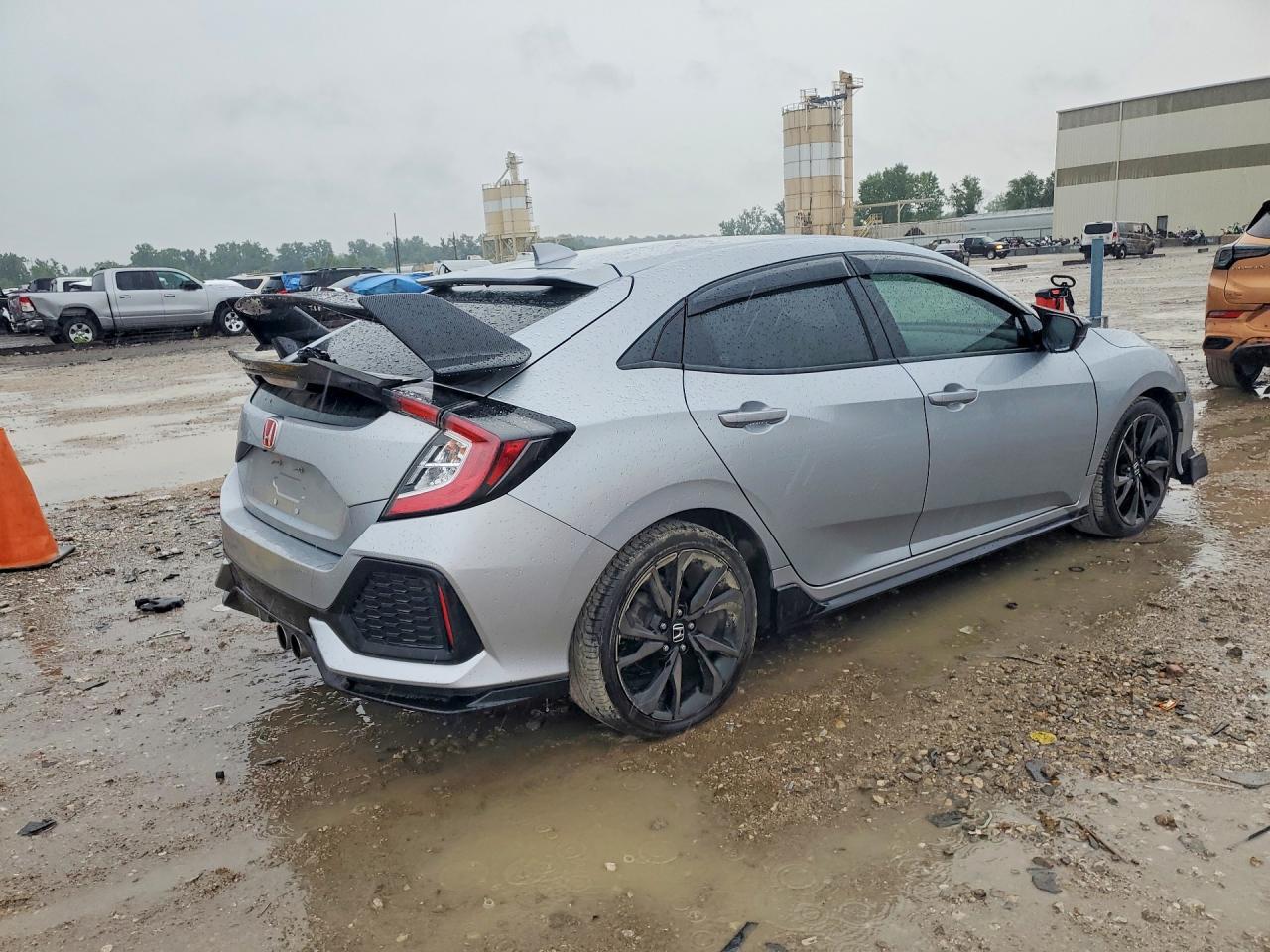 2019 Honda Civic Sport - Фото 3