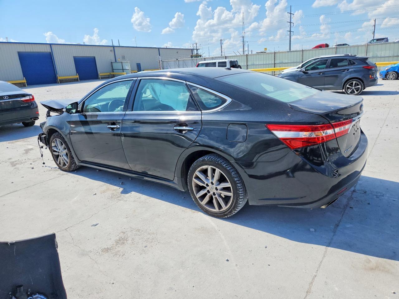 2015 Toyota Avalon Xle - Фото 2