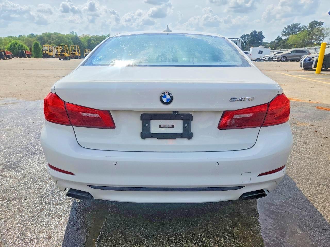 2017 BMW 540 I - Image 6