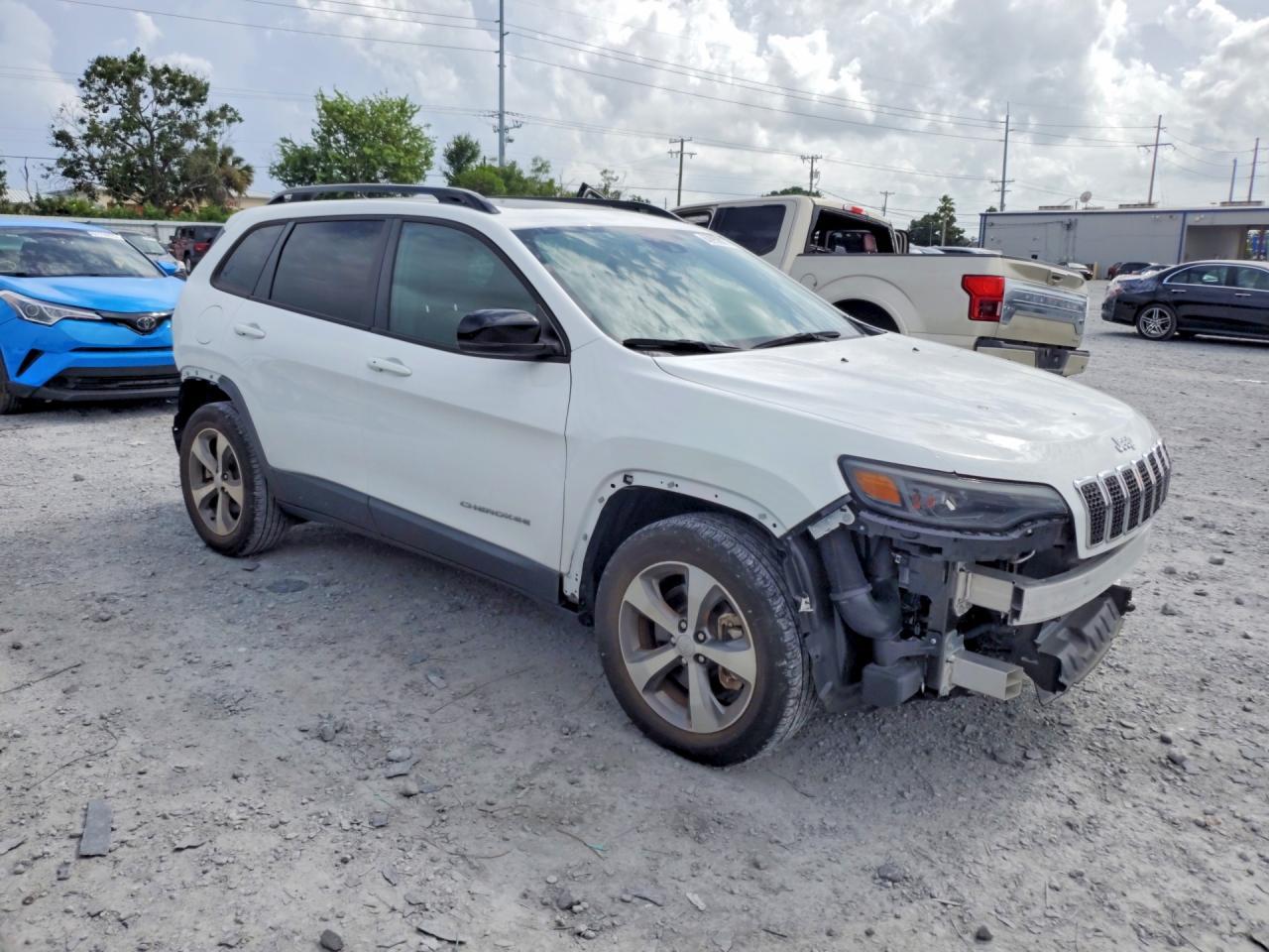 2022 Jeep Cherokee Limited - Image 4